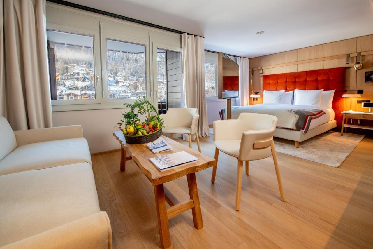 Schweizerhof Zermatt - A Small Luxury Hotel Dış mekan fotoğraf